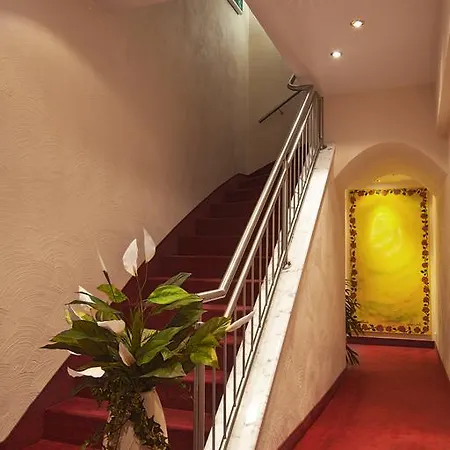 Goldene Rose Готель 3*